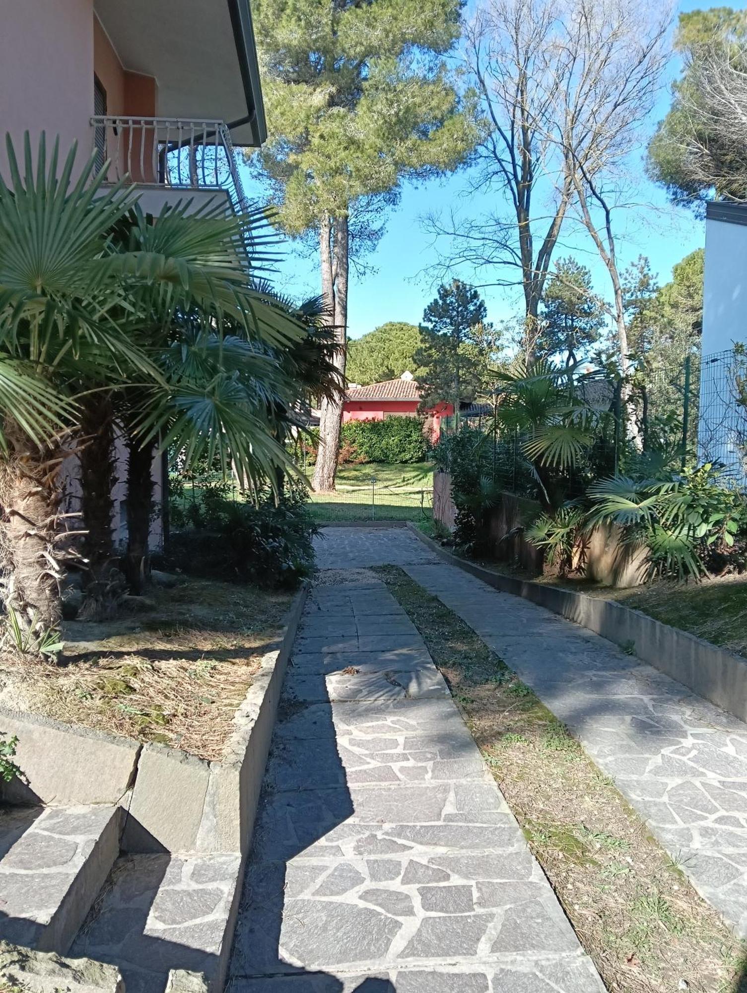 Residence Maria Elena - 30 Pt Lignano Sabbiadoro Exterior foto